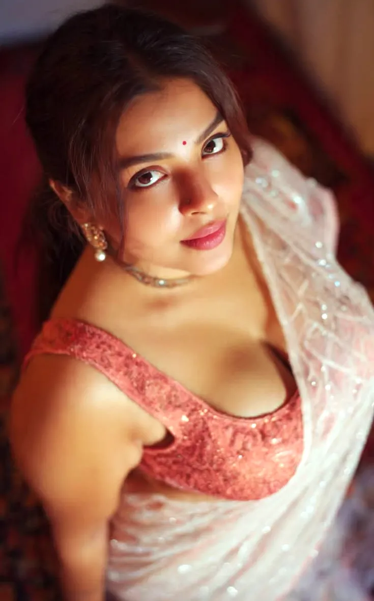cuckold swamir chodon pagli bou